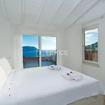 Tekce Mae N3 Vila *